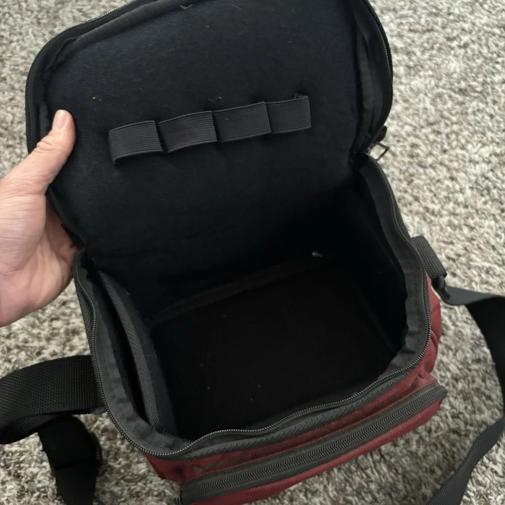 Vtg‎ Combined Products Corp CPC Padded Camera Case Carry Bag Red 10